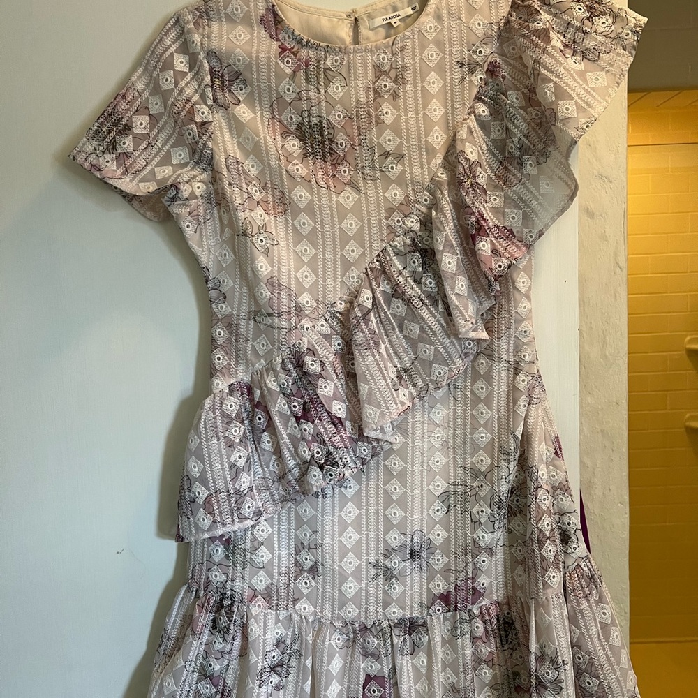 Tularosa Floral Lace Medium dress